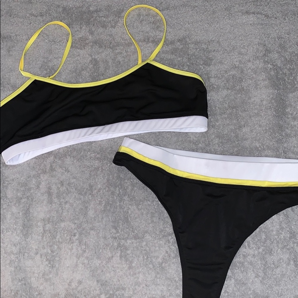 Icon bikini